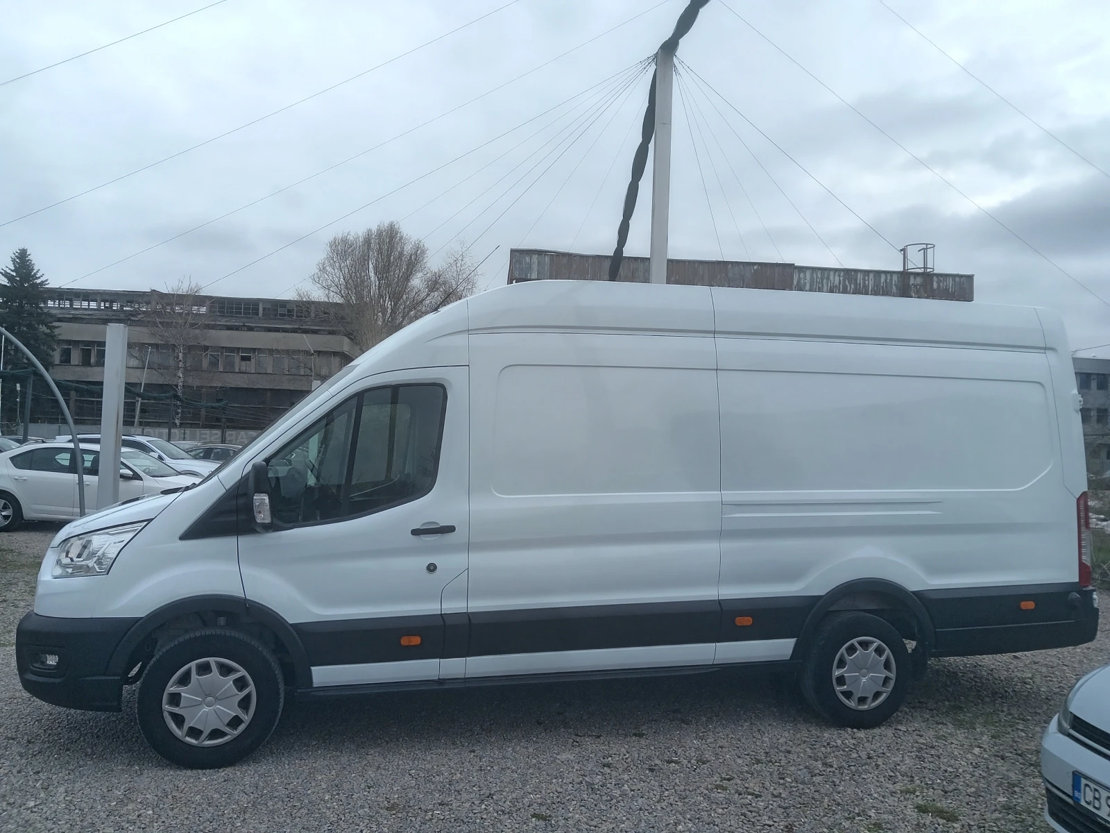 Ford Transit 2.0D дълга база , снимка 6 - Бусове и автобуси - 54228524