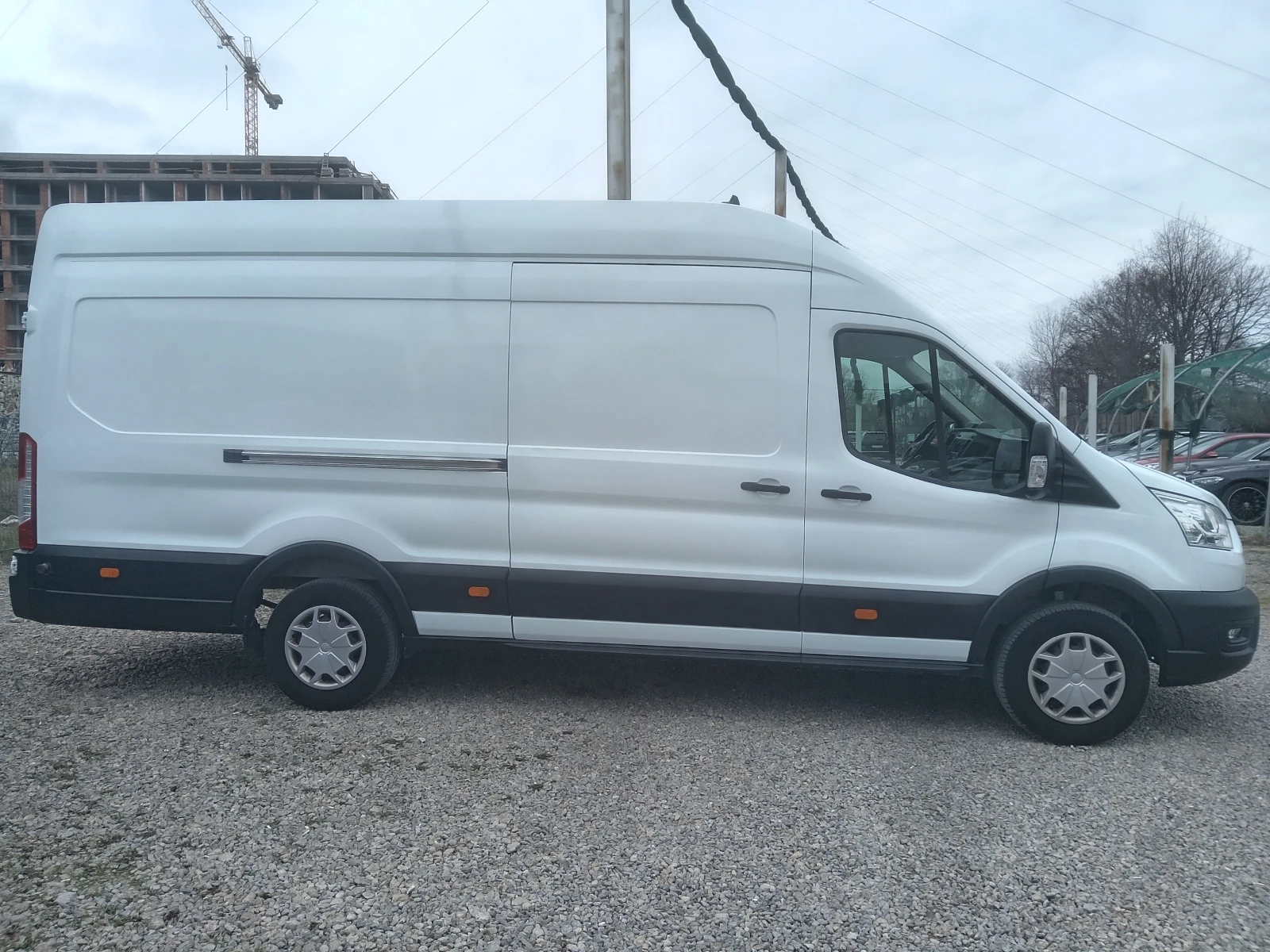 Ford Transit 2.0D дълга база , снимка 5 - Бусове и автобуси - 54228524