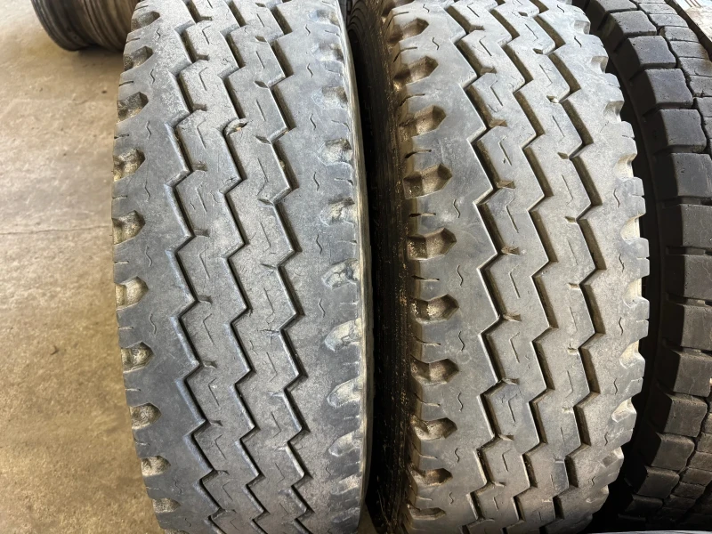 Mercedes-Benz 2638 гуми 2броя 315/80R22.5