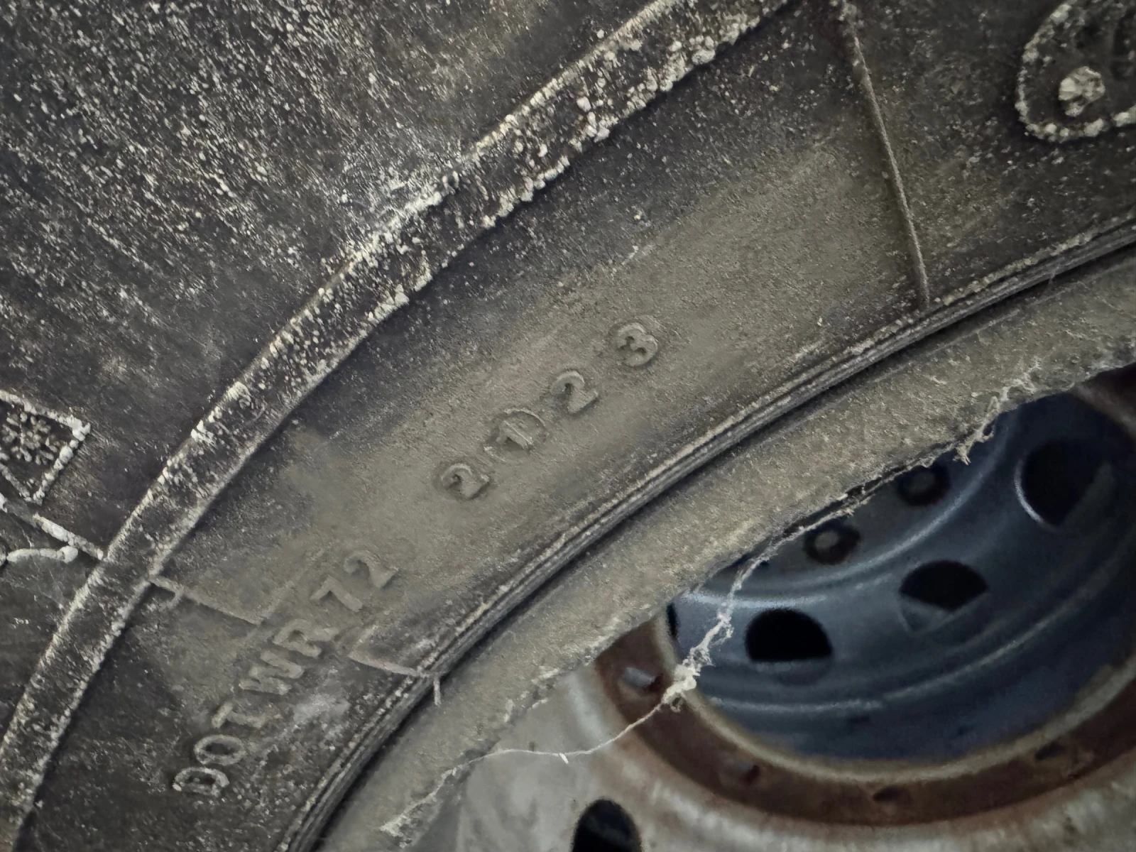 Mercedes-Benz 2638 гуми 2броя 315/80R22.5 - изображение 3