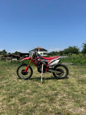 ������ Honda Crf