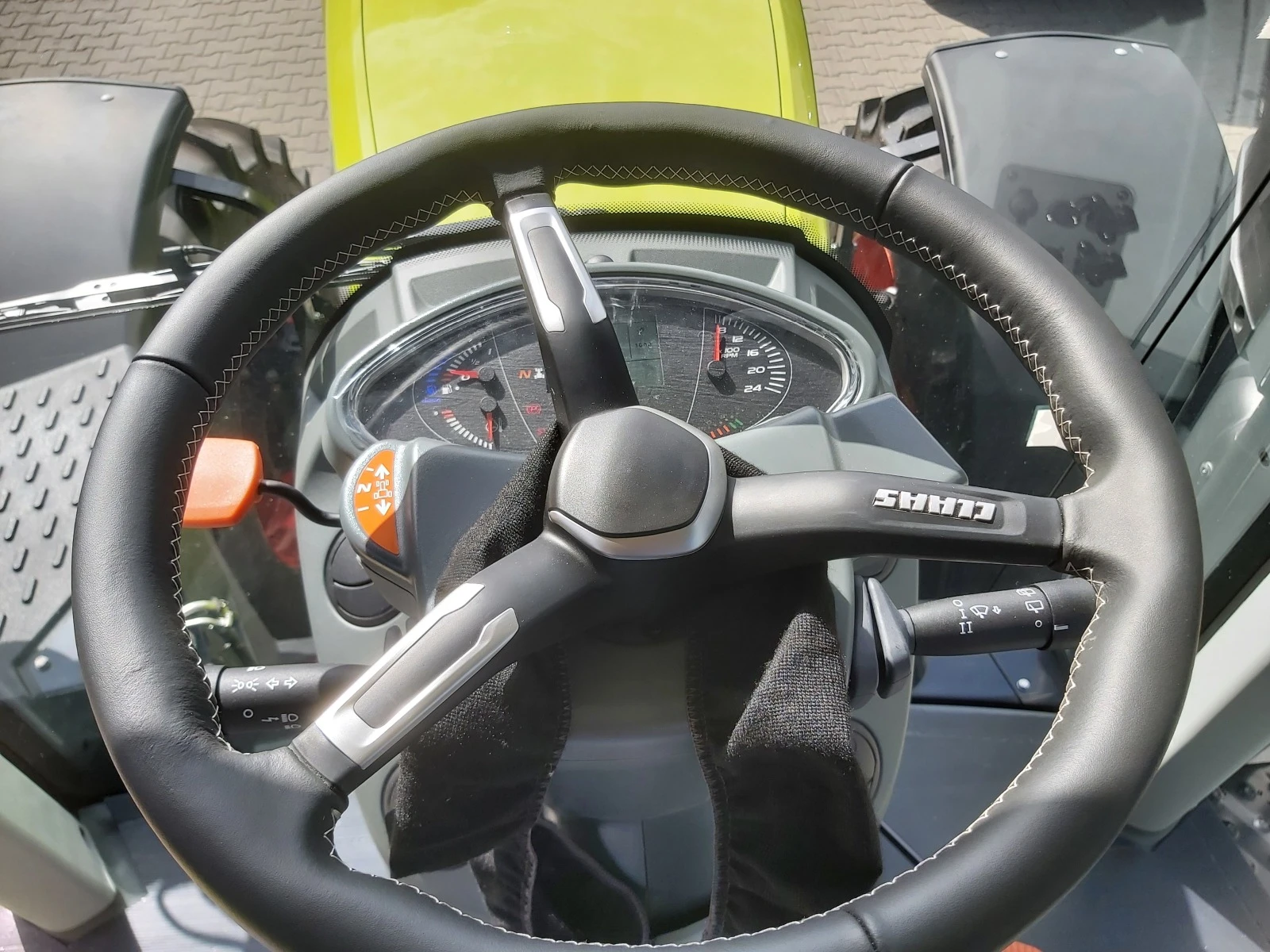  Claas  CLAAS  ARION 650 CMATIC 2022 .  | Mobile.bg   15