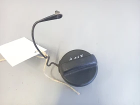 Капачка резервоар вътрешна Тойота Рав4 (н)