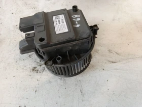 ����� �� �������� �� ���������� ����� 4M1820021 Audi A4