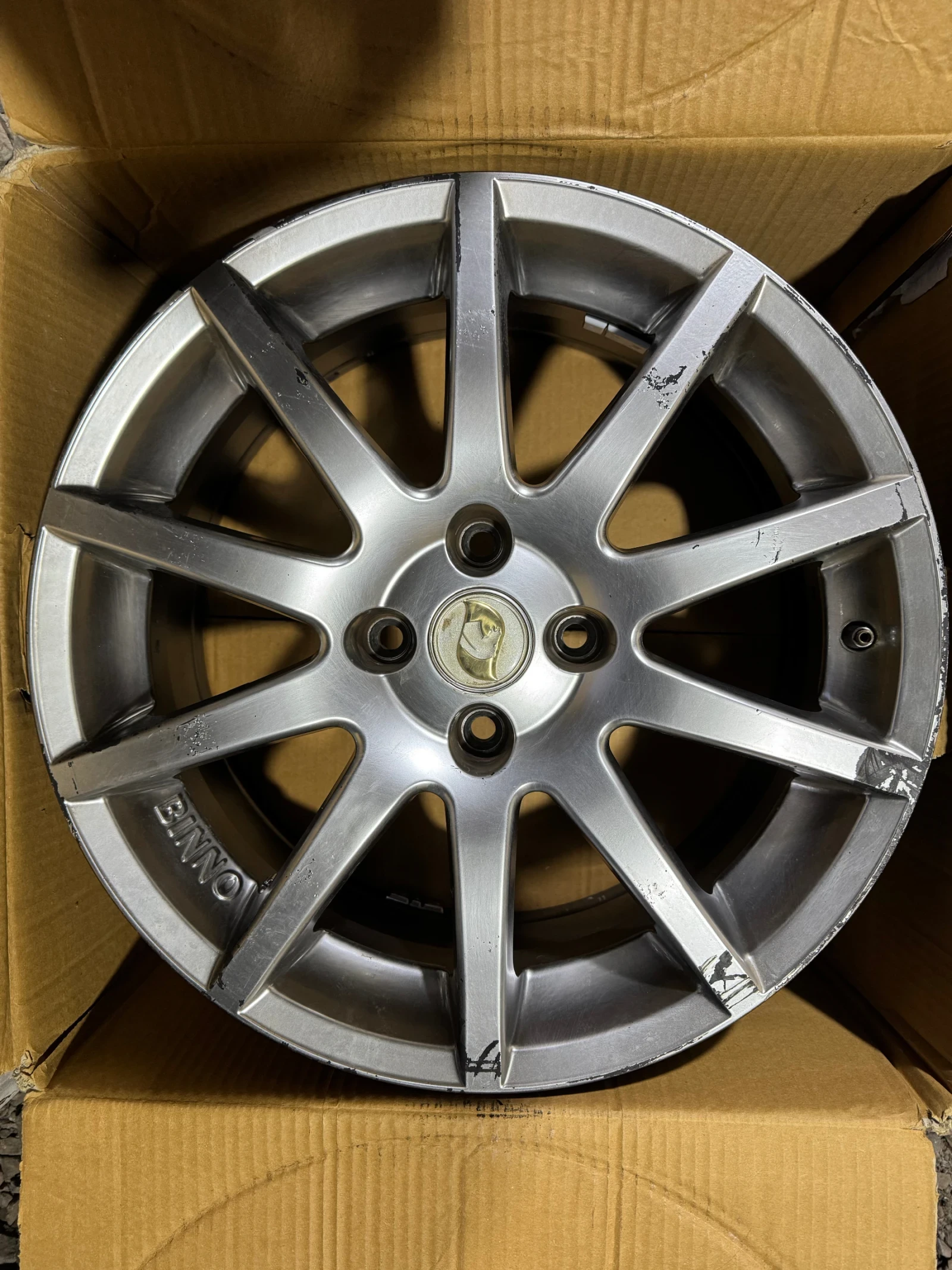 ������ | Mobile.bg � ����������� 4