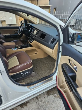 Kia Carnival Hi limousine , снимка 10