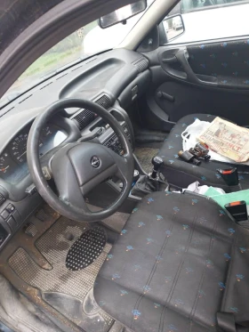 Opel Astra 1.6i, снимка 4