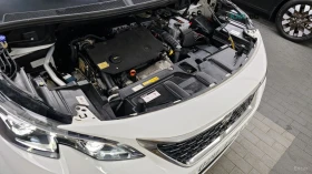 Peugeot 5008 1.5* BlueHDi* Allure* ПОДГРЕВ* КАМЕРА* KEYLESS* , снимка 17