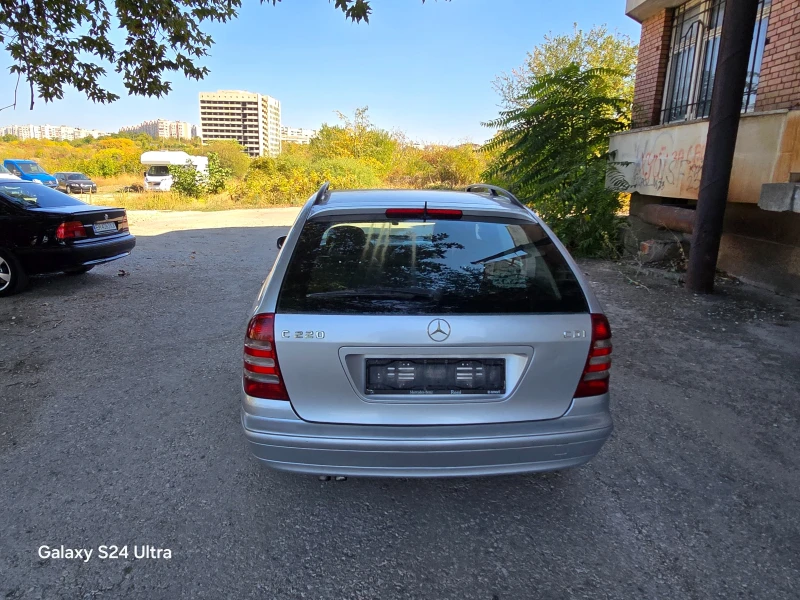 Mercedes-Benz C 220 2.2cdi FACE, снимка 12 - Автомобили и джипове - 47550524