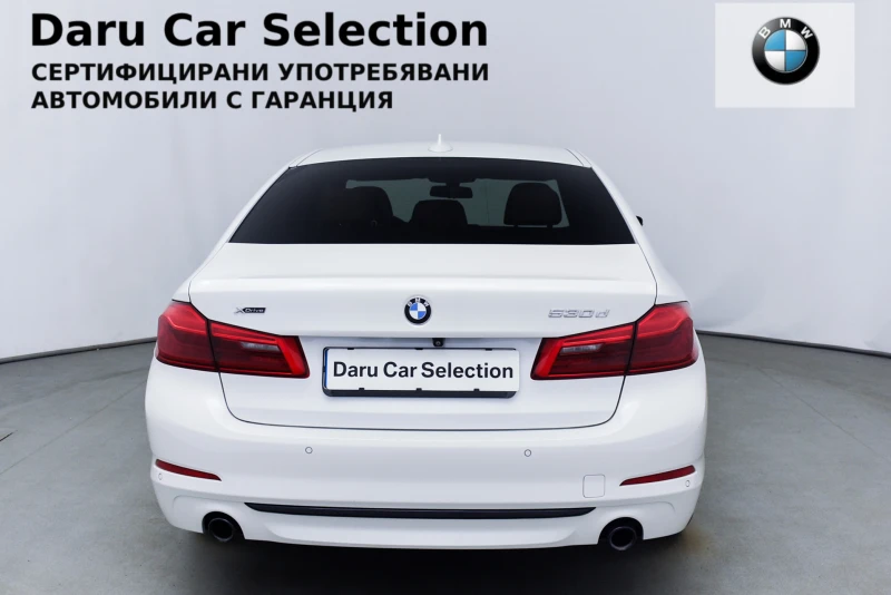 BMW 530 d xDrive Sport Line, снимка 5 - Автомобили и джипове - 47693153