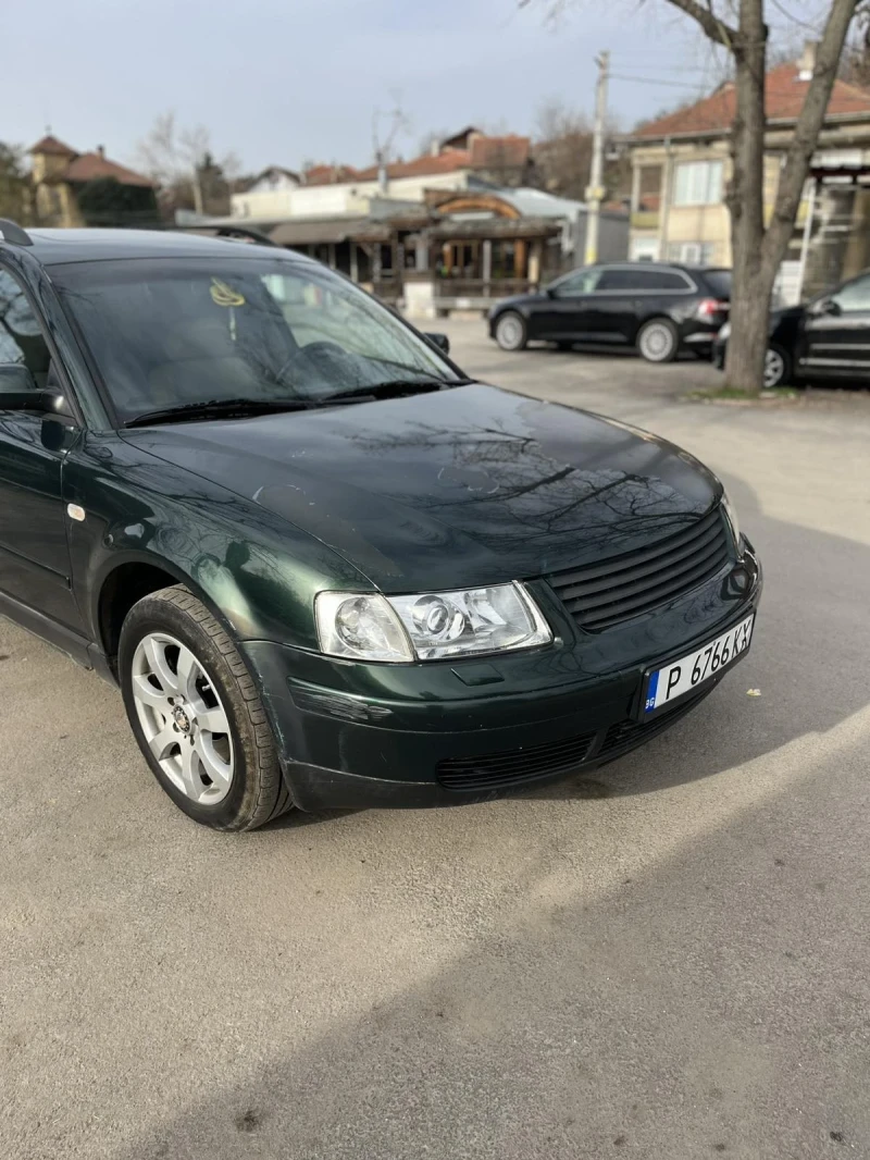 VW Passat 2.8i V6, снимка 3 - Автомобили и джипове - 49446137