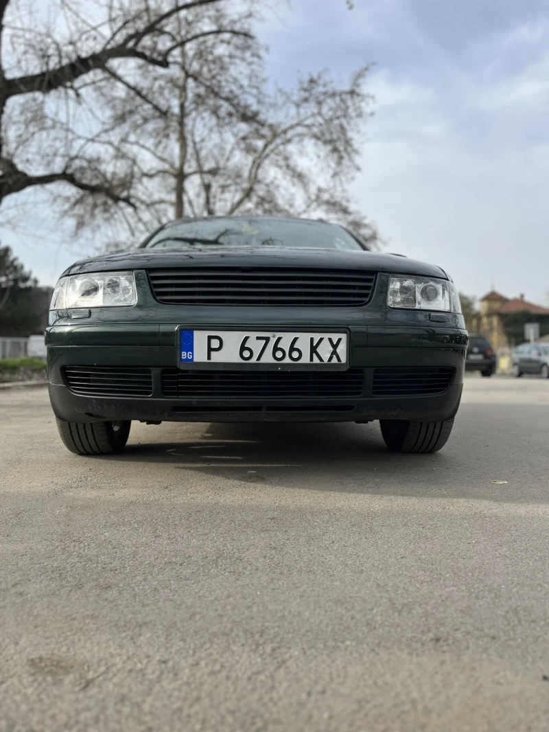 VW Passat 2.8i V6, снимка 9 - Автомобили и джипове - 49446137