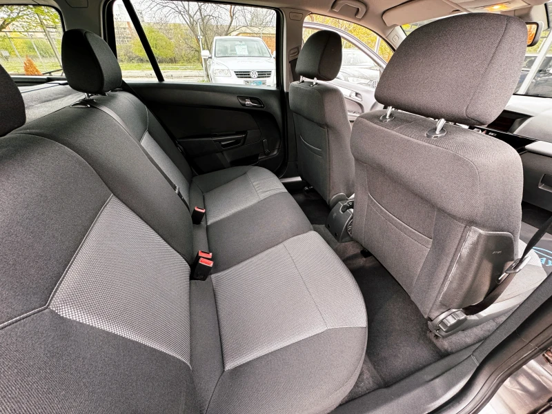 Opel Astra 1.7CDTi 111edition  ИТАЛИЯ, снимка 10 - Автомобили и джипове - 49761646