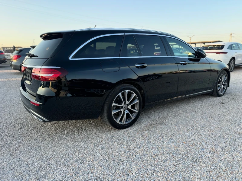 Mercedes-Benz E 220 Facelift, снимка 4 - Автомобили и джипове - 50795479