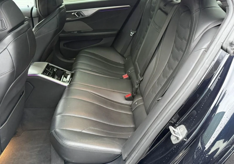 BMW 850 i xDrive M-Sport, снимка 8 - Автомобили и джипове - 52933434