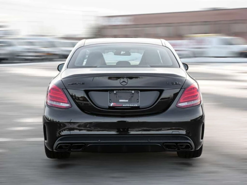 Mercedes-Benz C 63 AMG 2015 * CARFAX * БЕЗ ПЪРВОНАЧАЛНА ВНОСКА, снимка 5 - Автомобили и джипове - 53179533