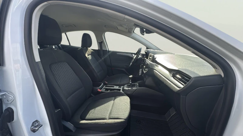 Ford Focus 1.0 EcoBoost, снимка 14 - Автомобили и джипове - 53267785