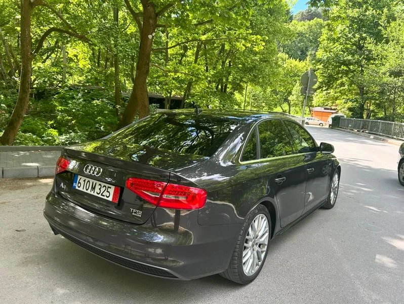 Audi A4 2.0 TFSI, снимка 6 - Автомобили и джипове - 46810307