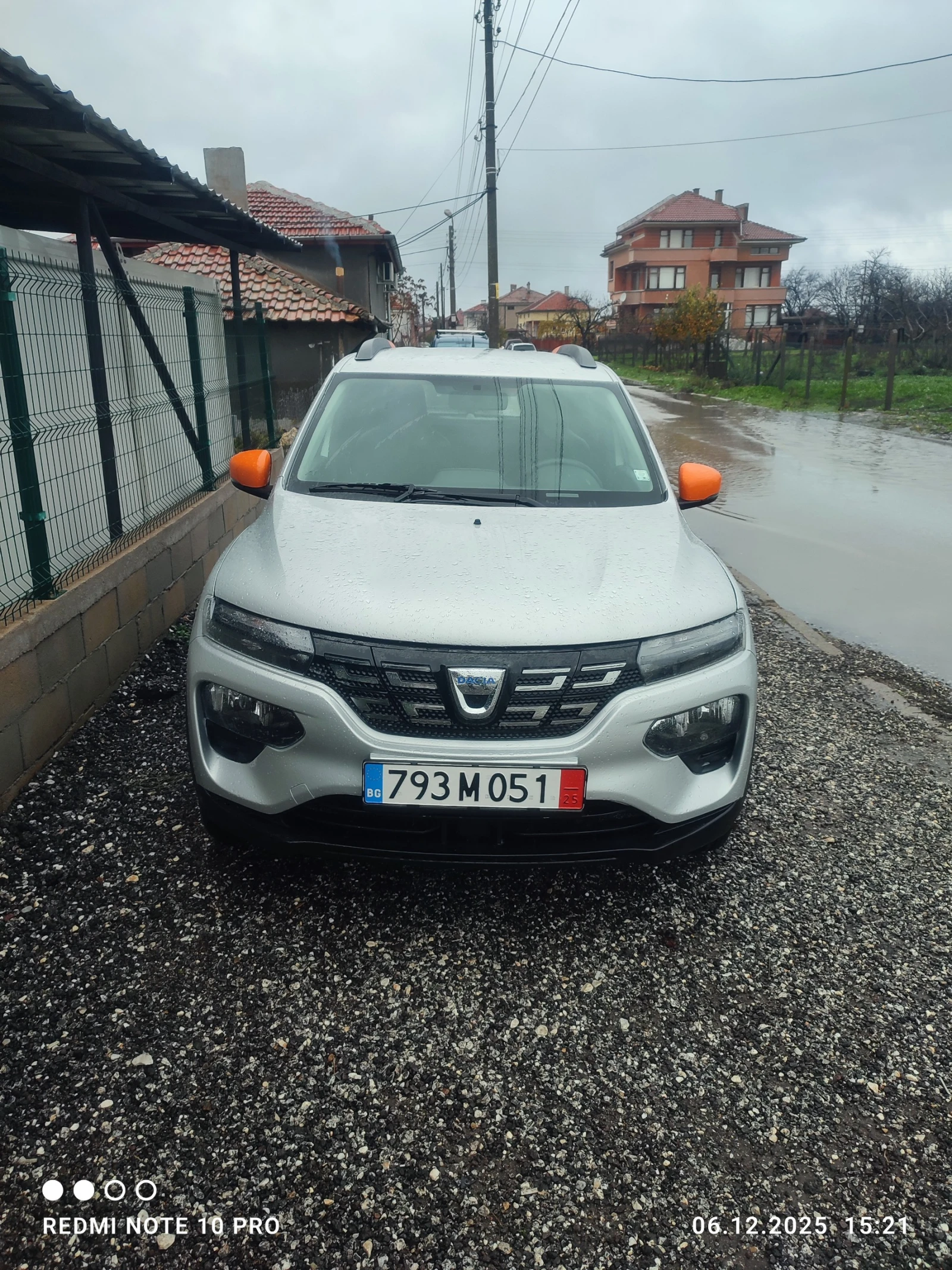 Dacia Spring, снимка 1