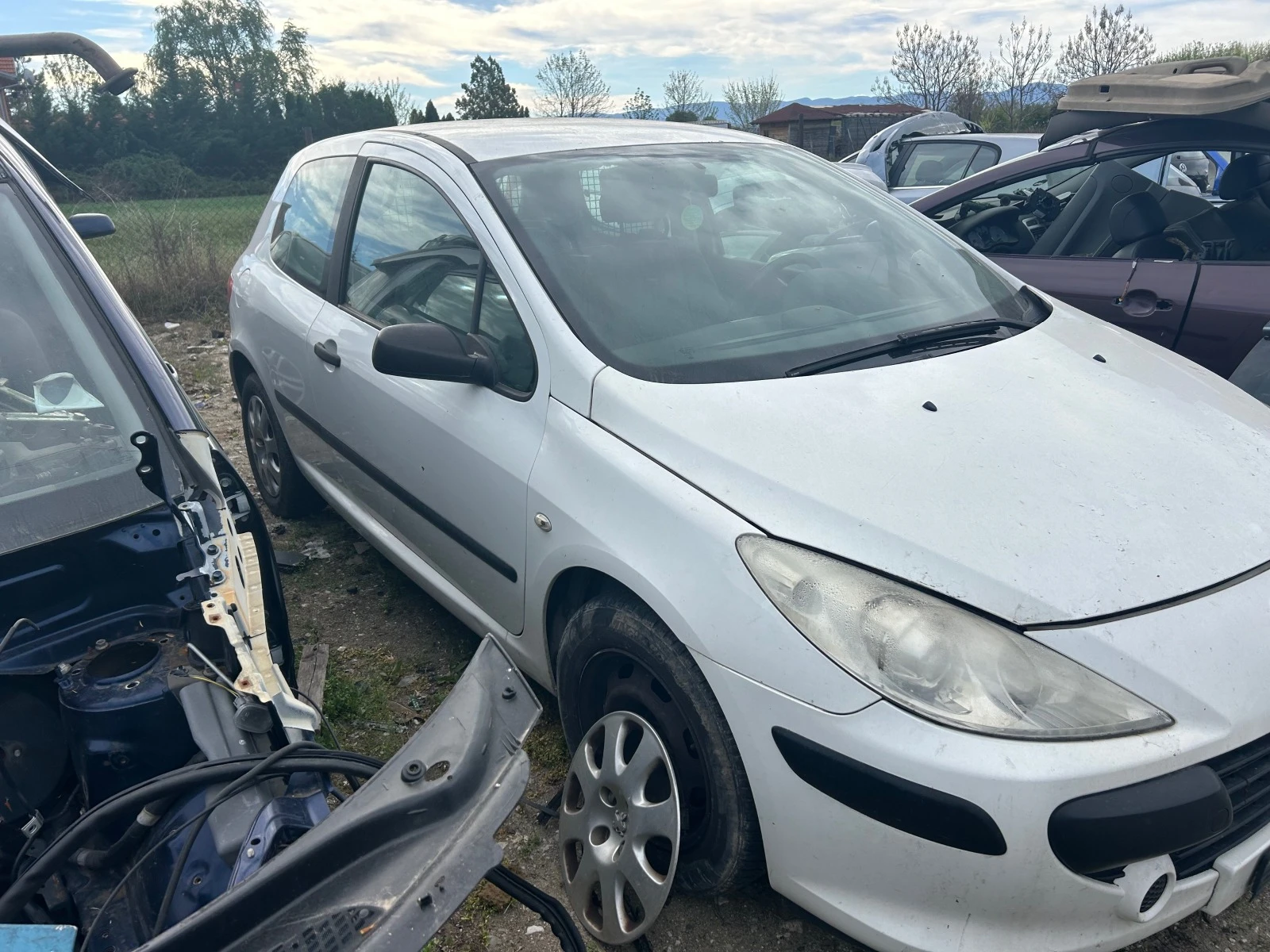 Peugeot 307 1.6HDI на части - изображение 3