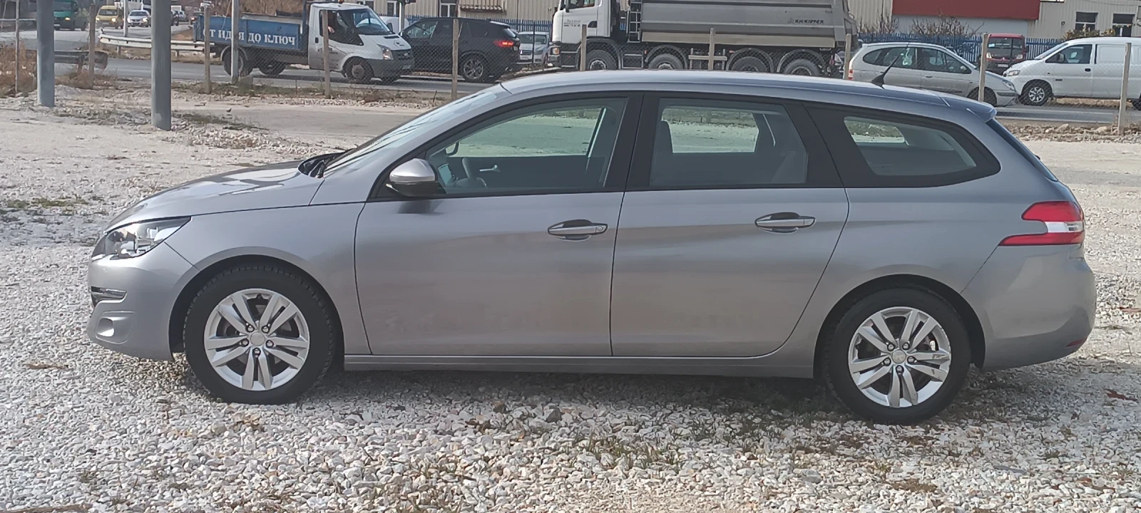 Peugeot 308  - изображение 8