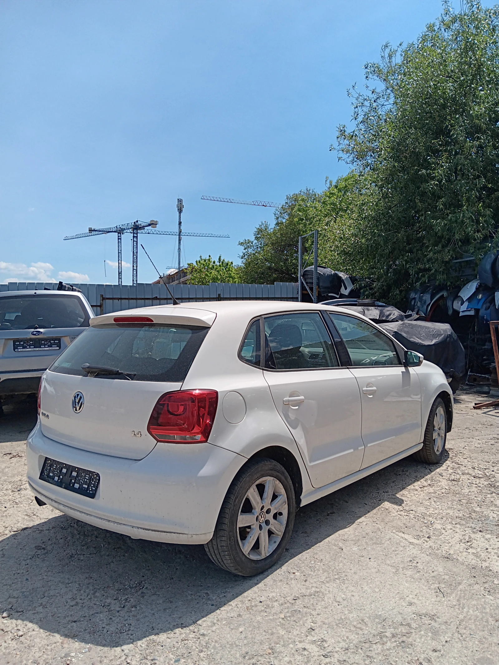 VW Polo 6-1.4i-80к.с.-ИТАЛИЯ-РЕАЛНИ 129х.км.-ОБСЛУЖЕН!!!!! - изображение 3