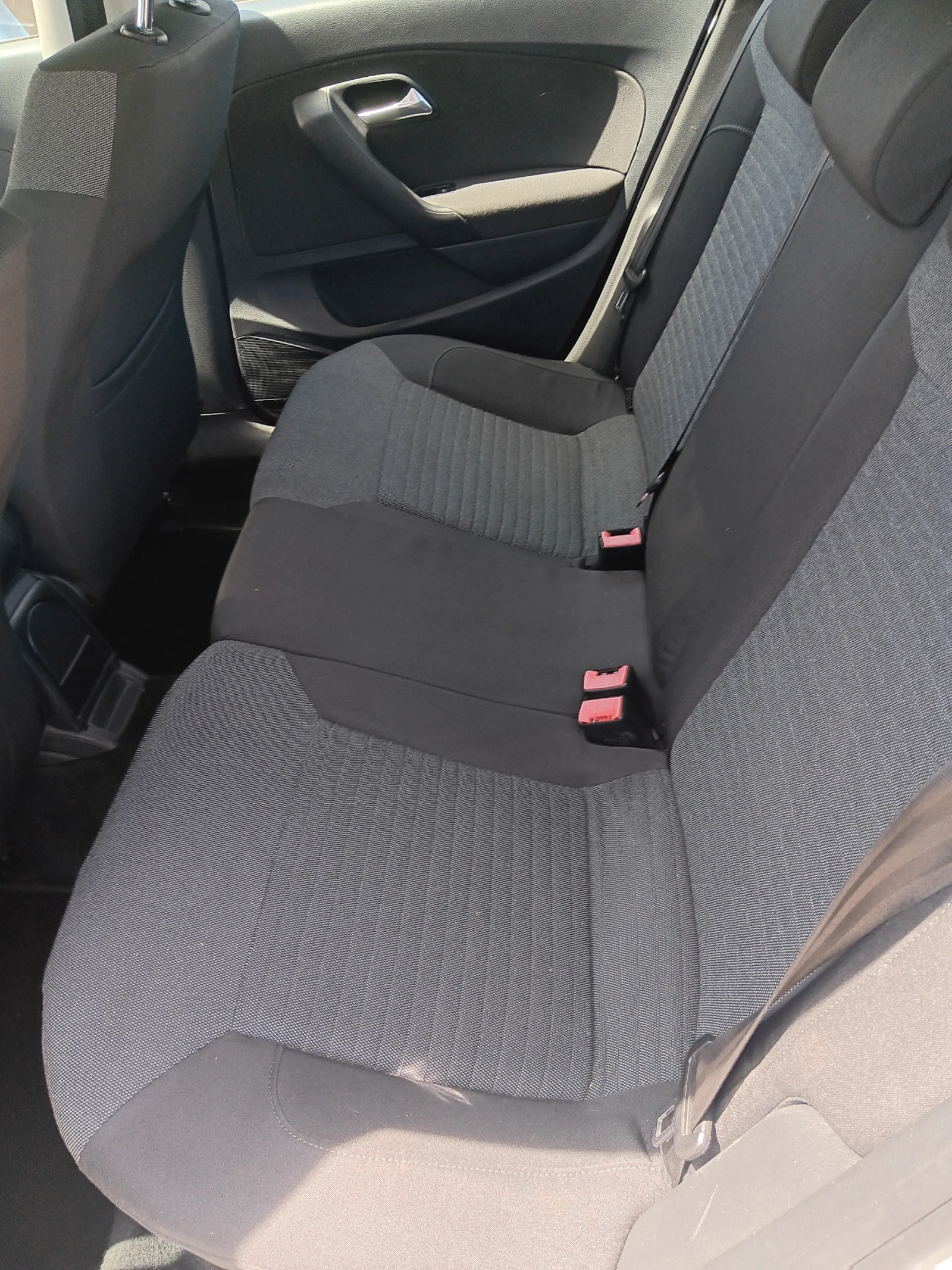VW Polo 6-1.4i-80к.с.-ИТАЛИЯ-РЕАЛНИ 129х.км.-ОБСЛУЖЕН!!!!! - изображение 8