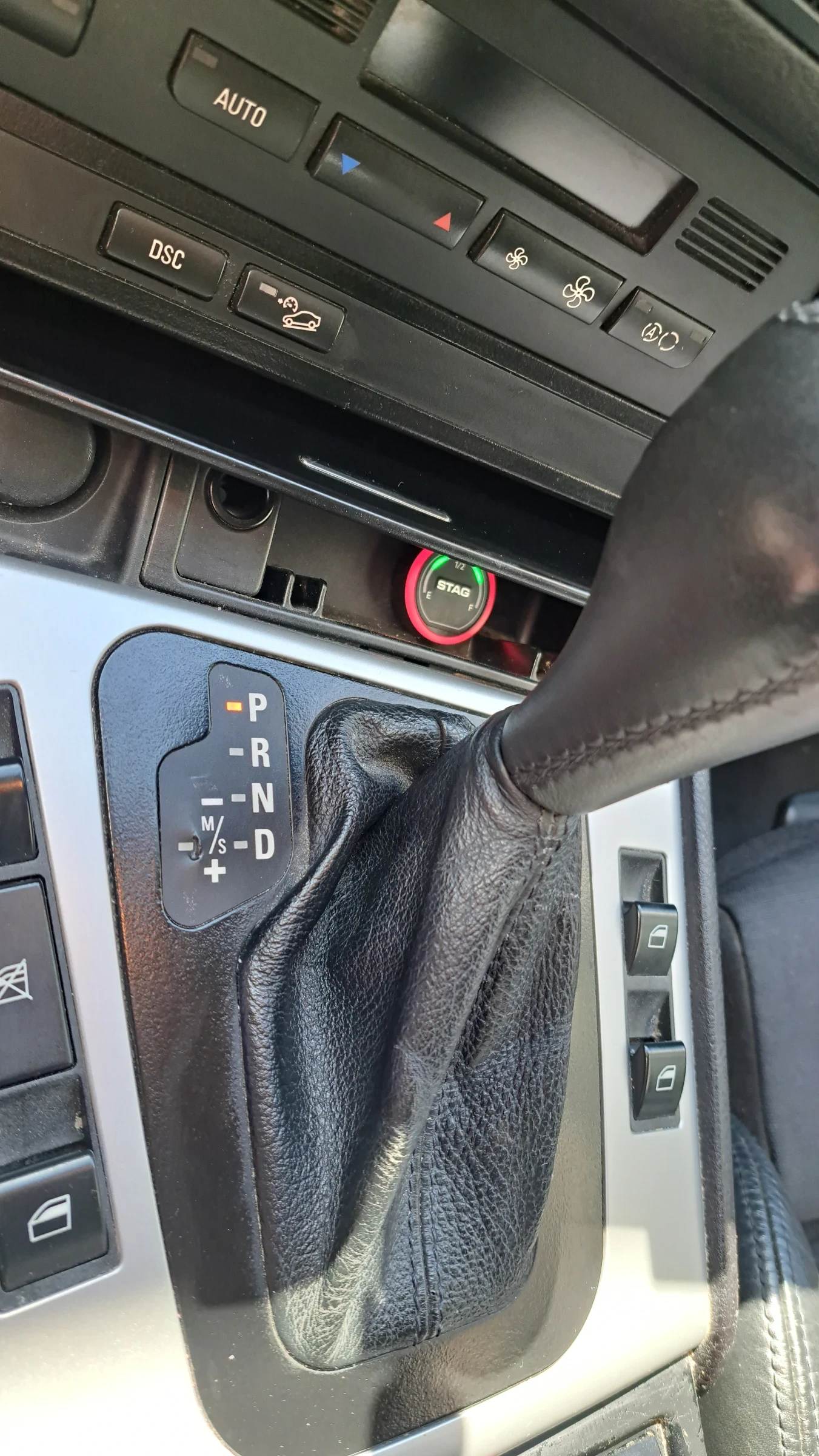 BMW 330 330xi 4x4 газ - изображение 10