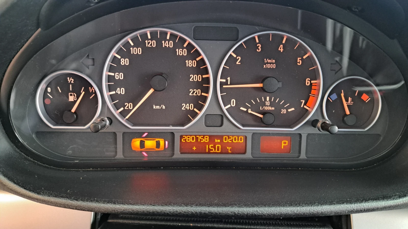 BMW 330 330xi 4x4  | Mobile.bg   11