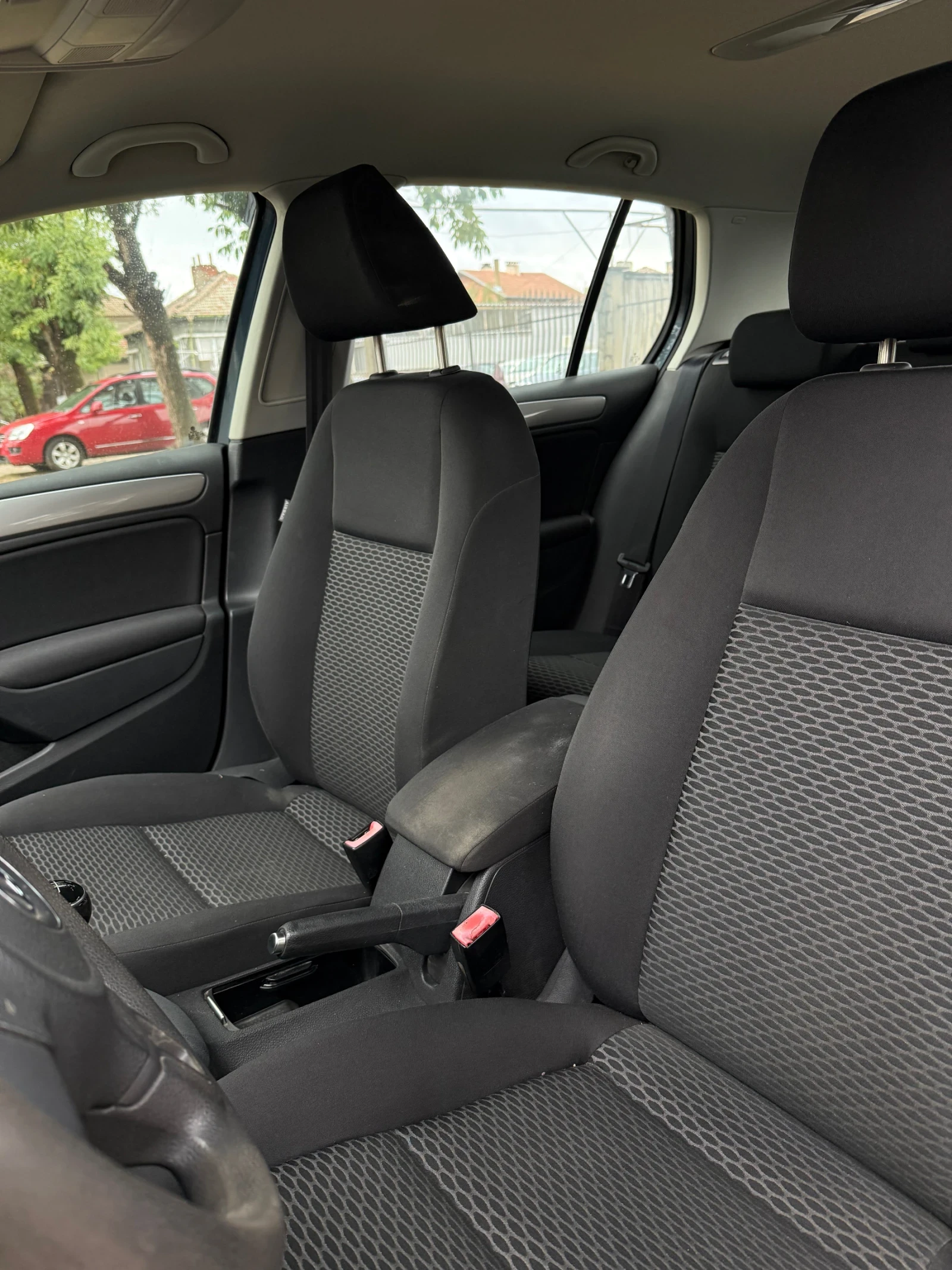 VW Golf 1.4BENZIN AUSTRIA - изображение 10