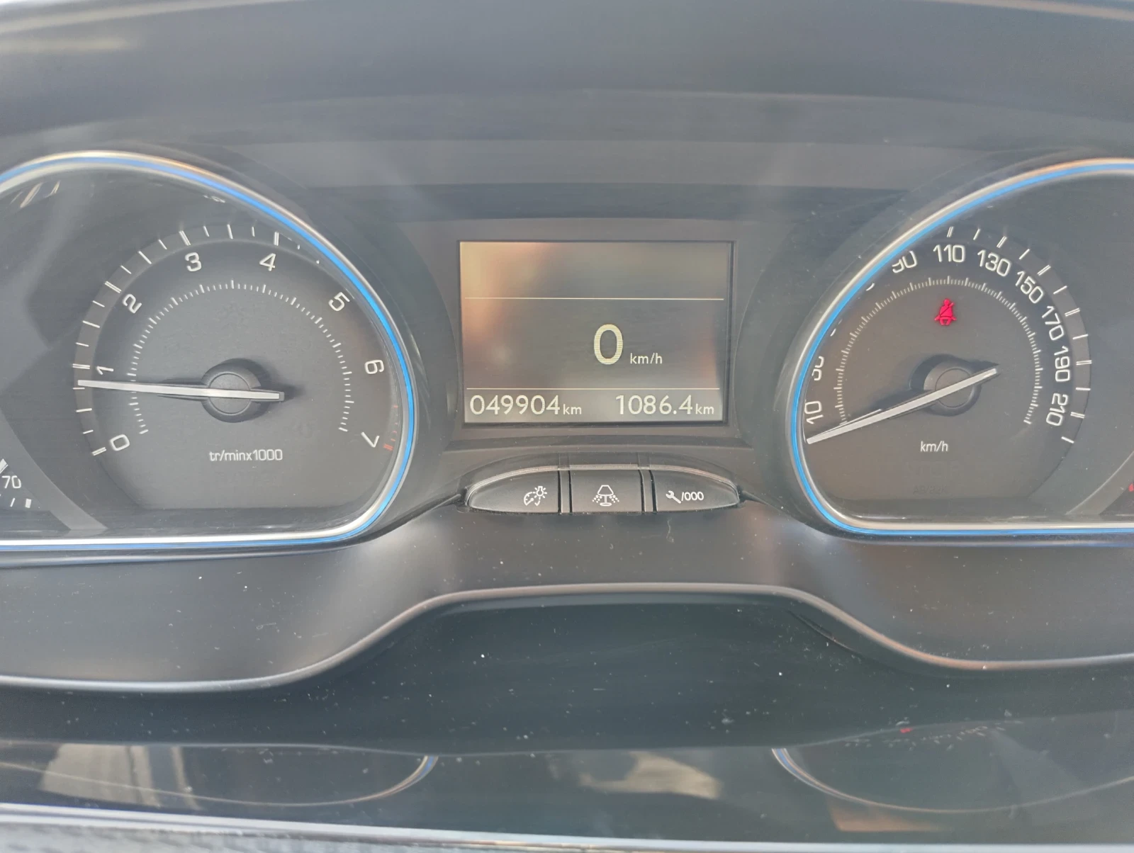 Peugeot 2008 | Mobile.bg   11