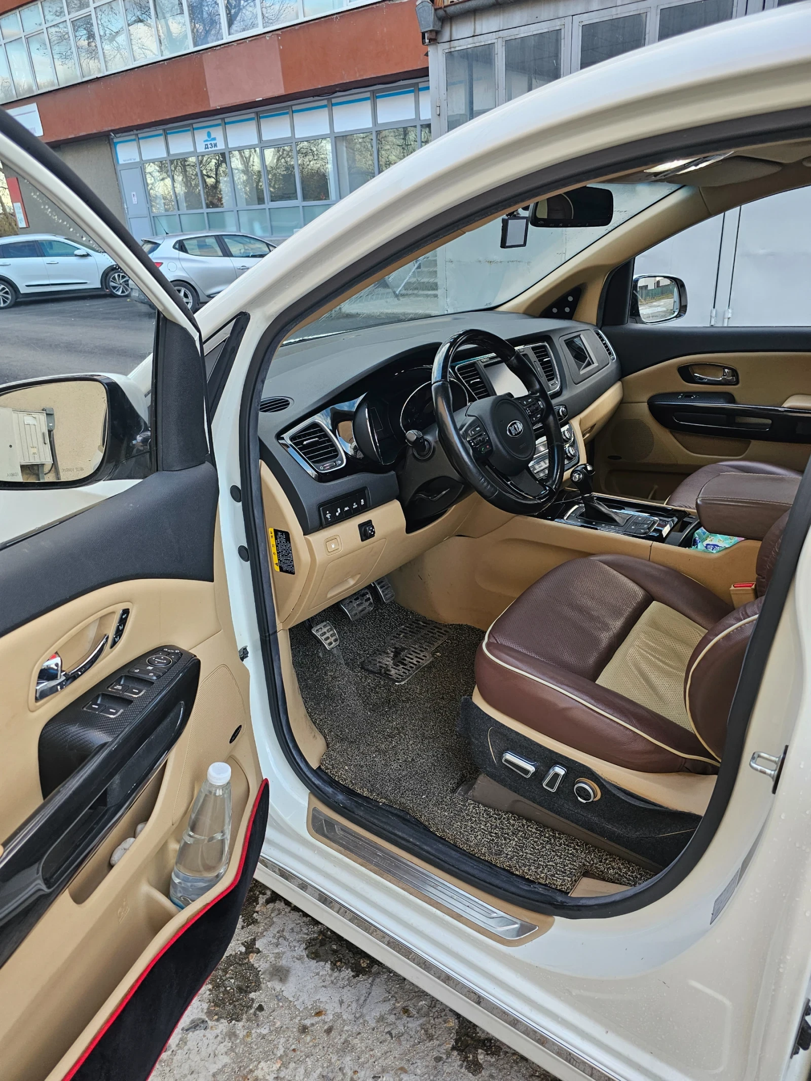 Kia Carnival Hi limousine  - изображение 6