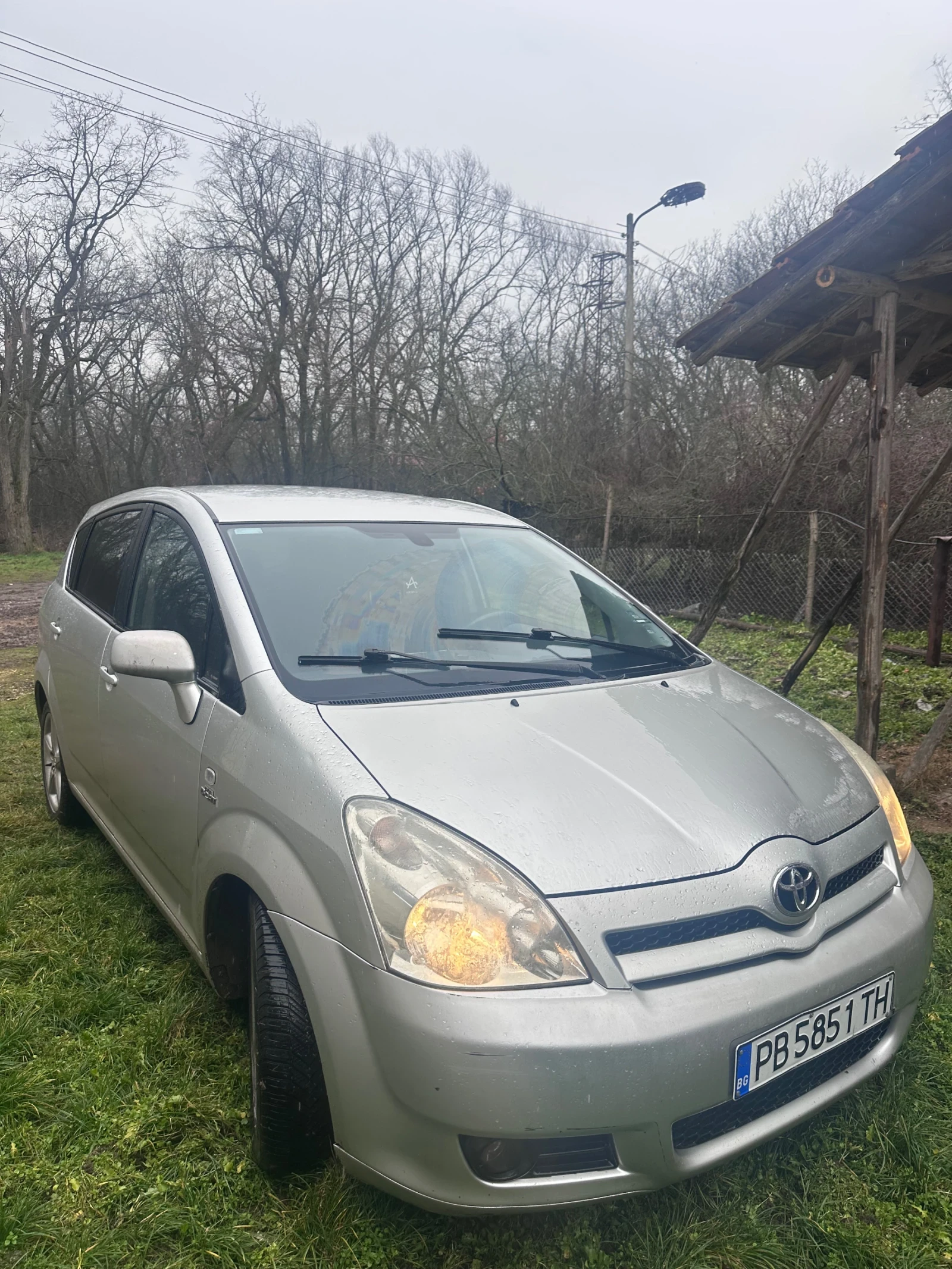 Toyota Corolla verso 2.2 d-cat | Mobile.bg � ����������� 2