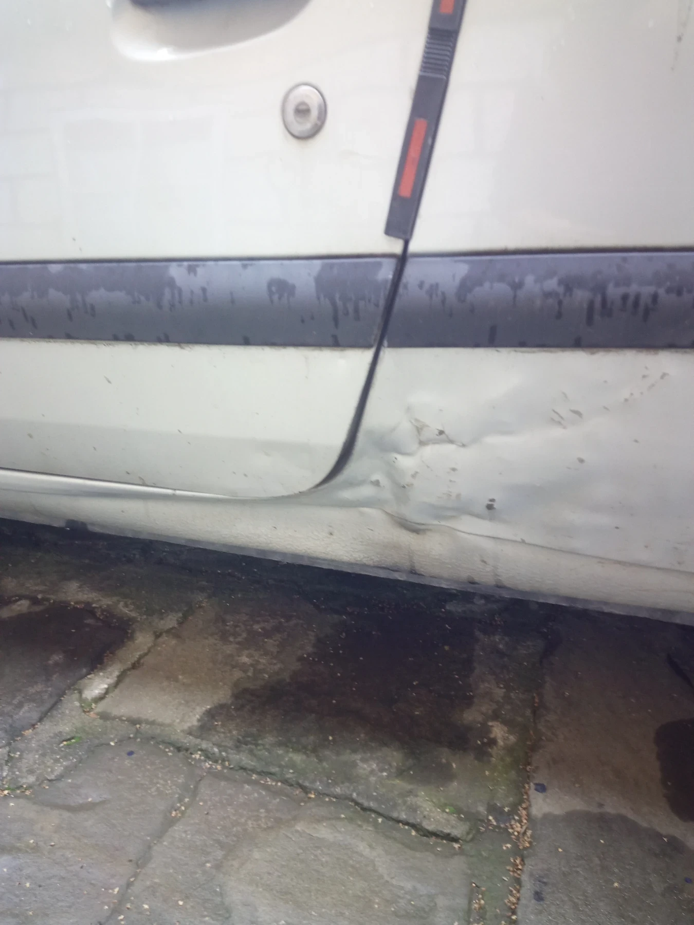 Renault Clio 1, 4 16� | Mobile.bg � ����������� 5