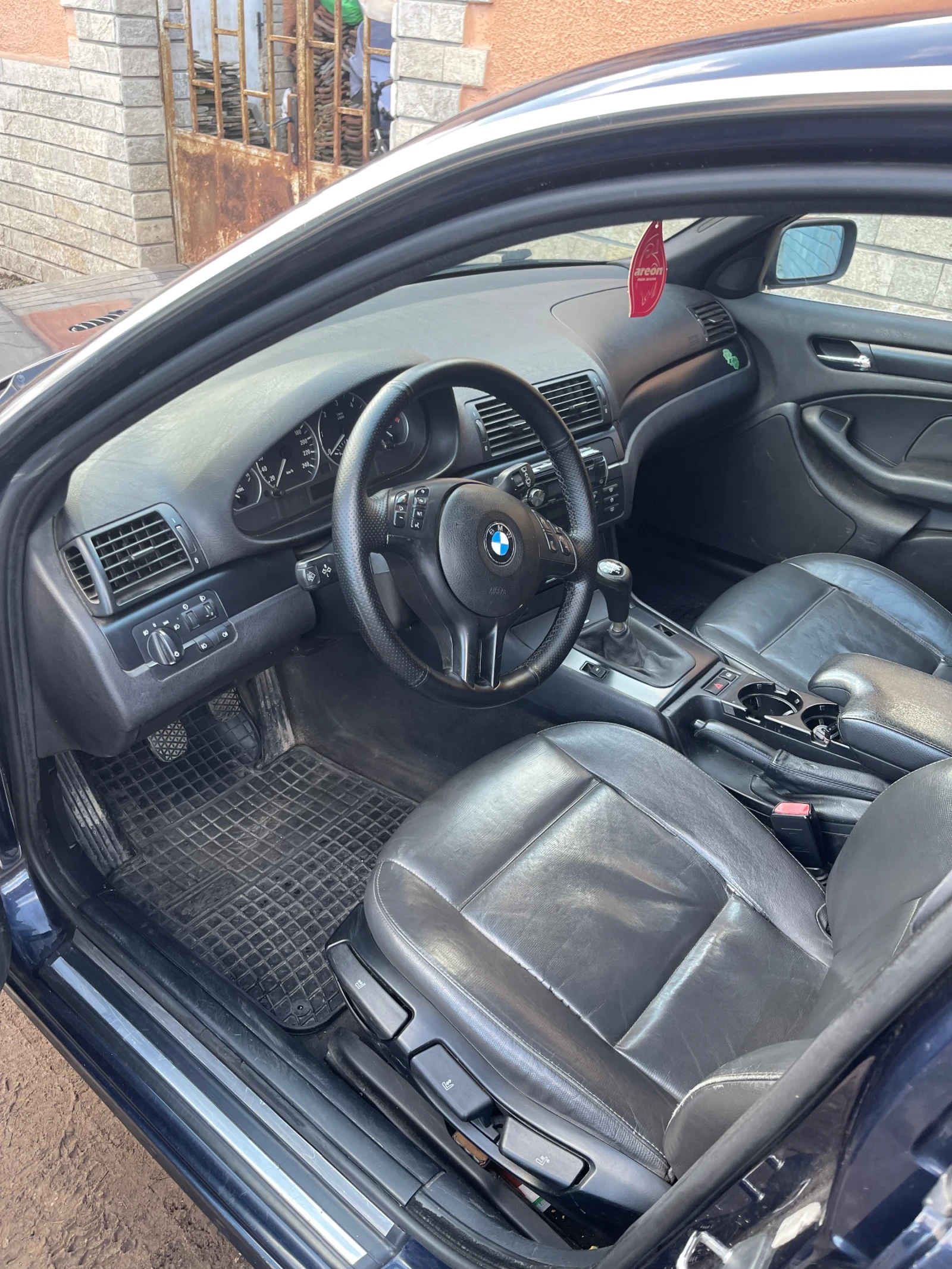 BMW 320 Face 6скорости, снимка 8 - Автомобили и джипове - 53727776