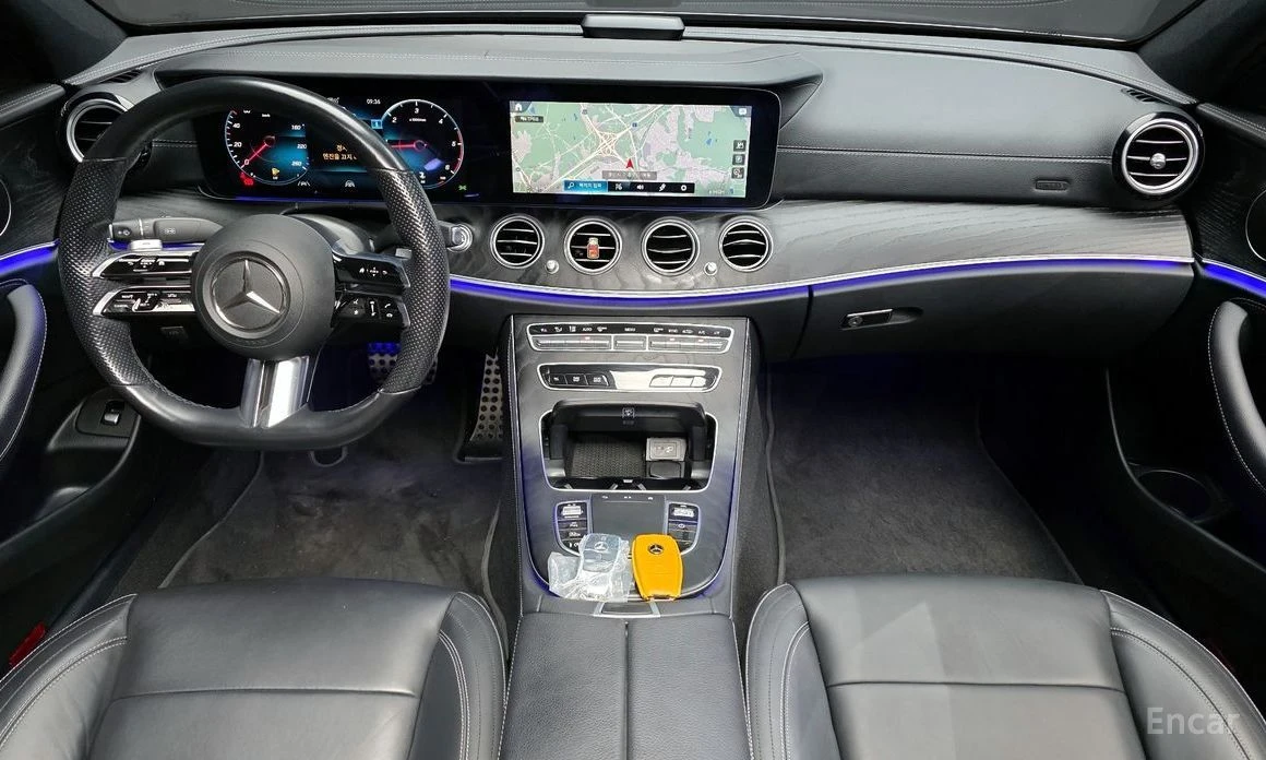 Mercedes-Benz E 220, снимка 7 - Автомобили и джипове - 54154453