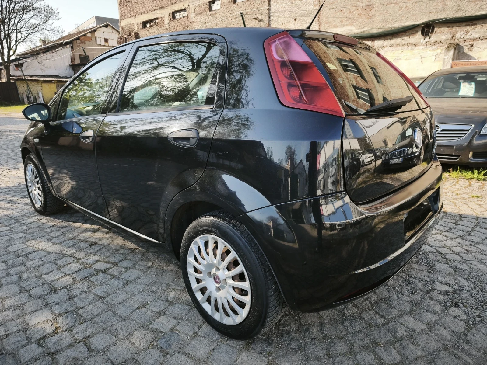 Fiat Punto 1.3 mjet Euro5, снимка 5 - Автомобили и джипове - 54342412