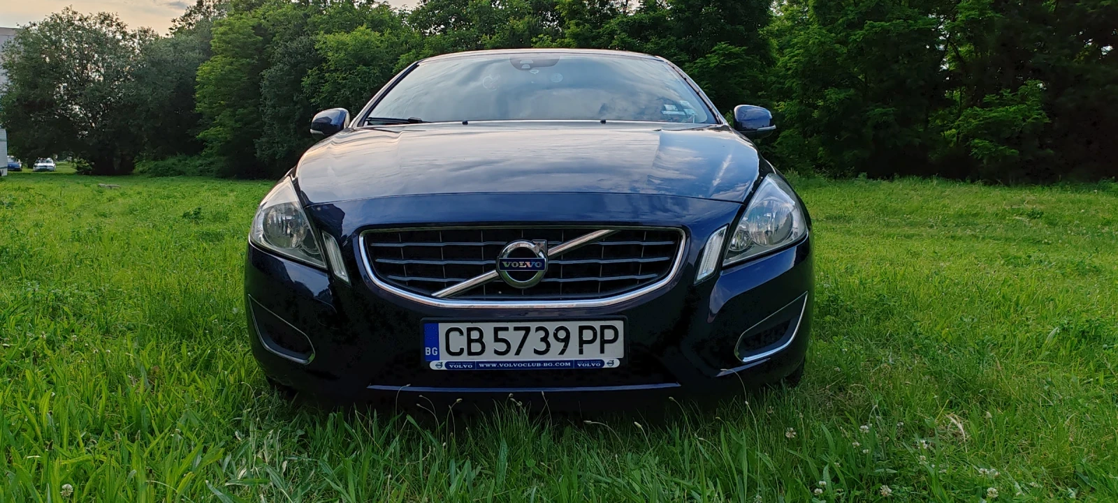 Volvo V60, снимка 4 - Автомобили и джипове - 54419577
