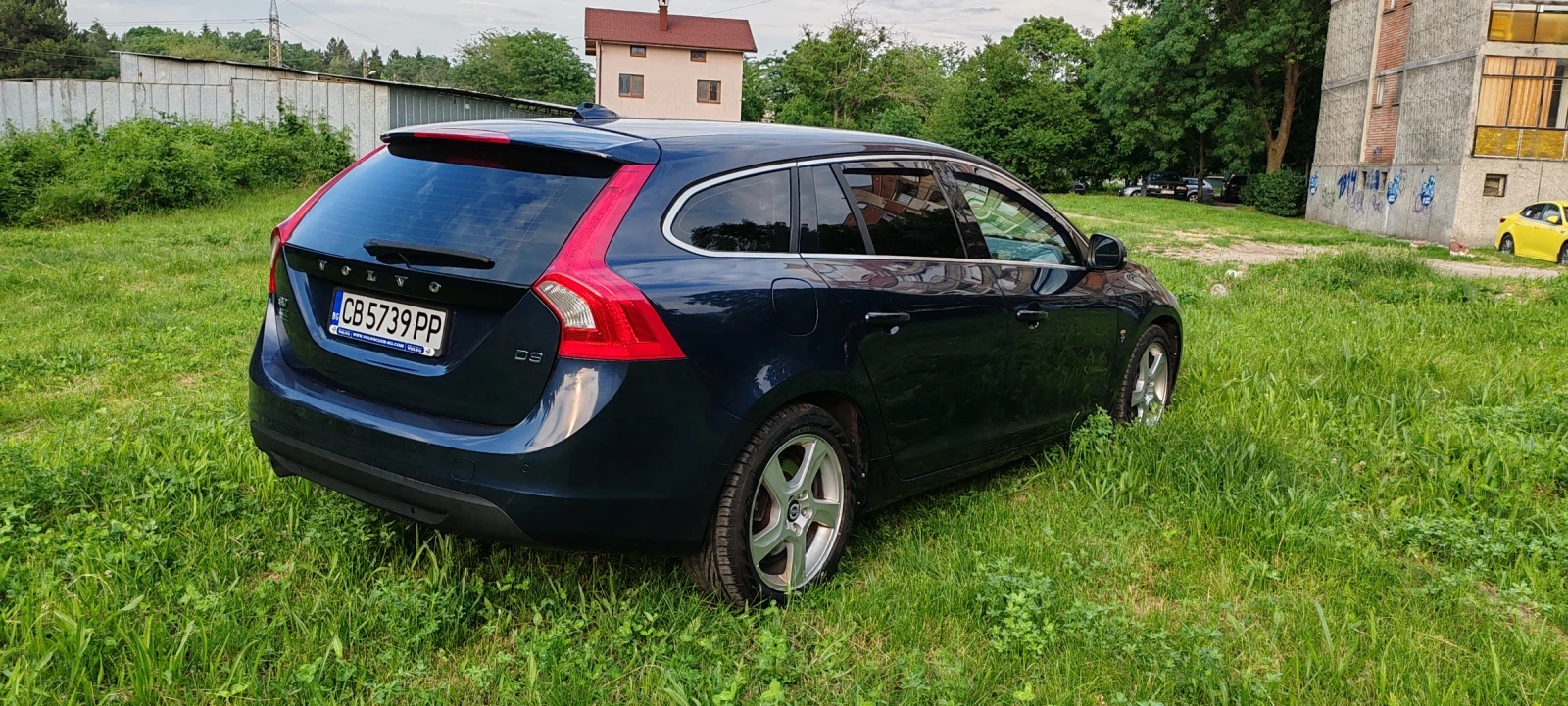 Volvo V60, снимка 7 - Автомобили и джипове - 54419577