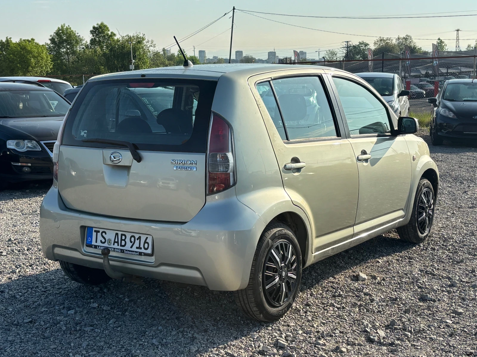 Daihatsu Sirion 1.3-92кс, AC, снимка 4 - Автомобили и джипове - 54498246