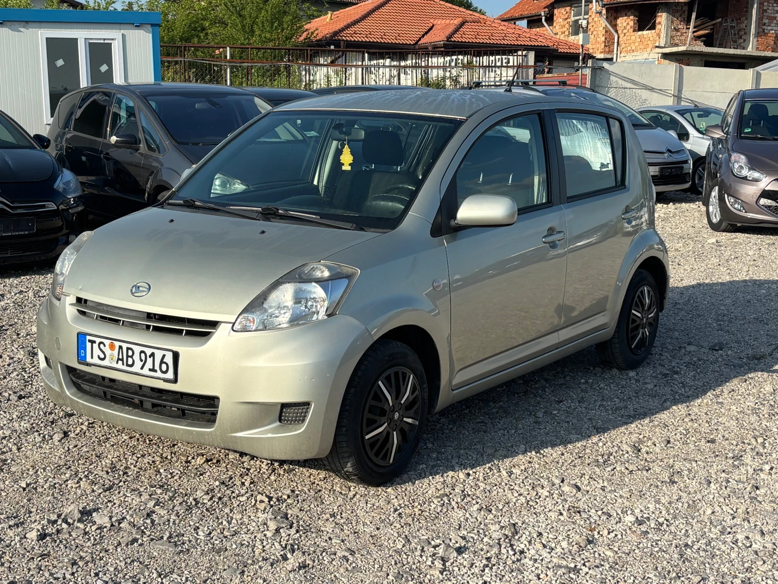 Daihatsu Sirion 1.3-92кс, AC