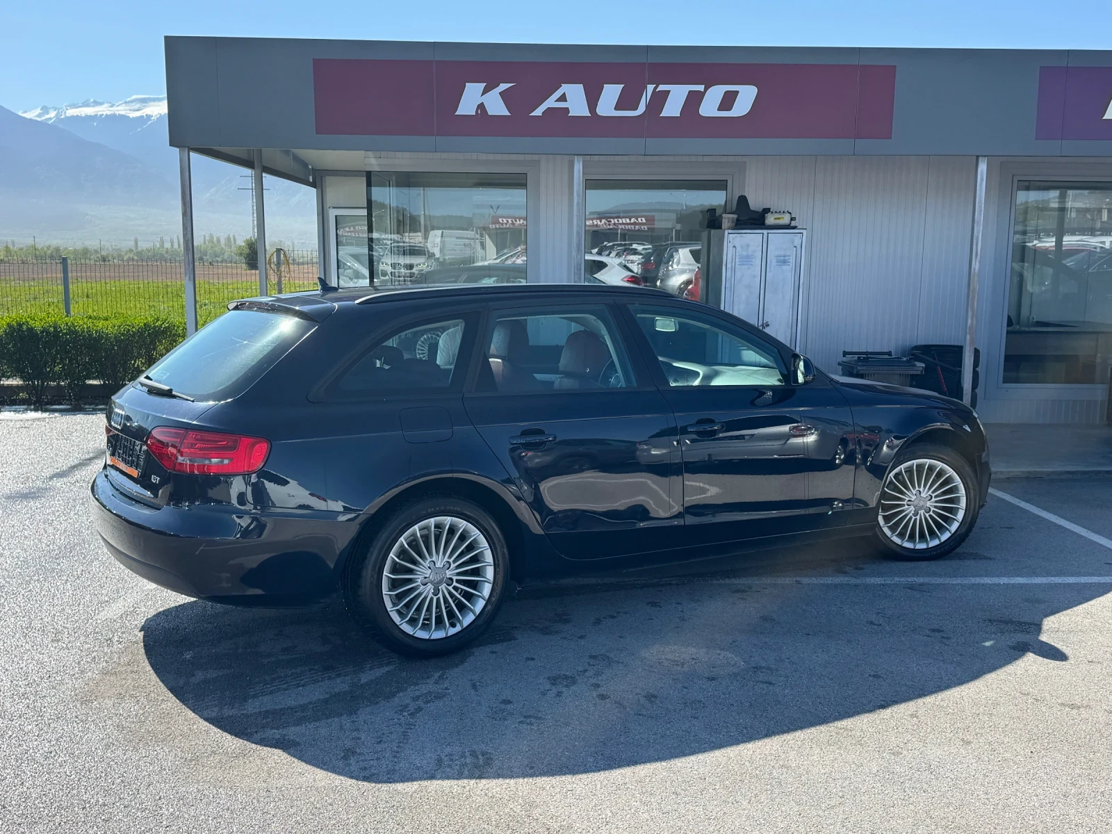 Audi A4 AVANT, снимка 3 - Автомобили и джипове - 54659442