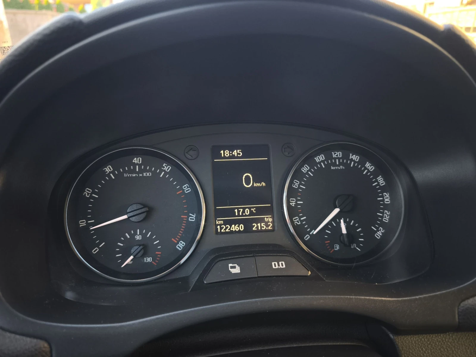 Skoda Fabia Scout, снимка 10 - Автомобили и джипове - 54904421