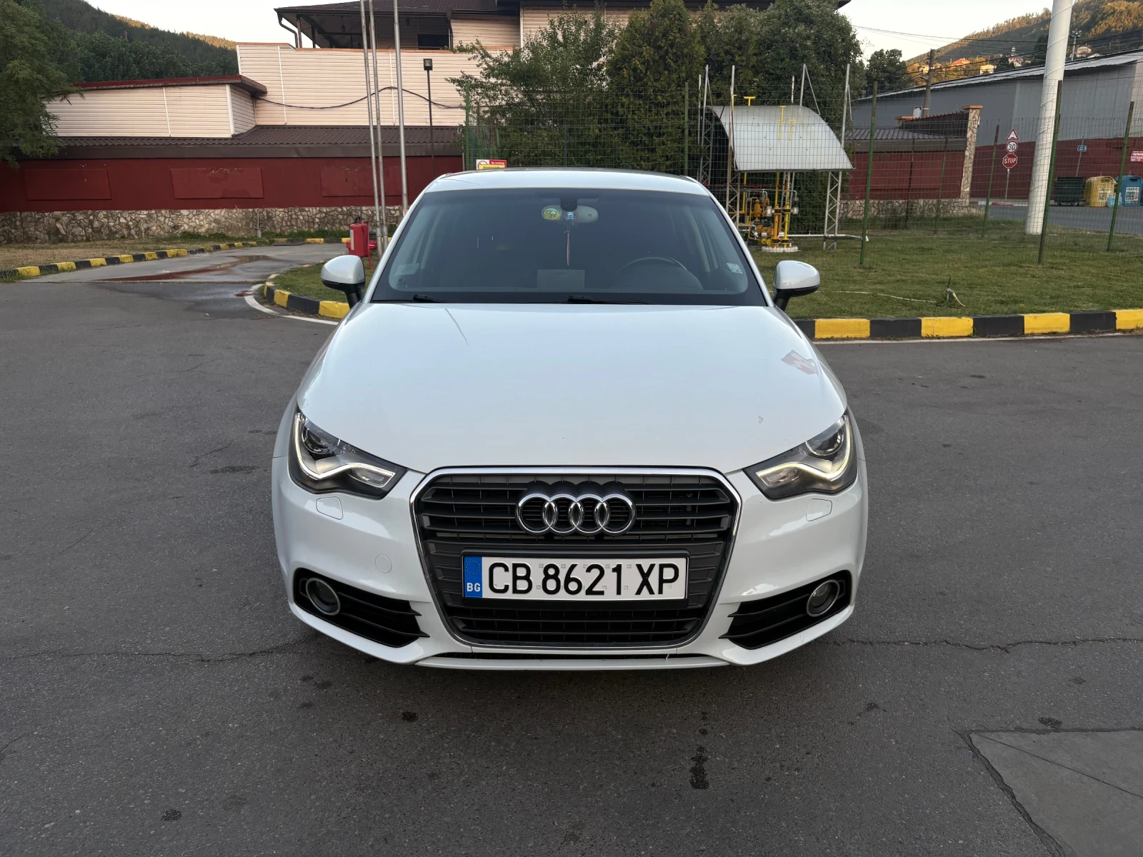 Audi A1 1.4 TFSI, снимка 2 - Автомобили и джипове - 55527676