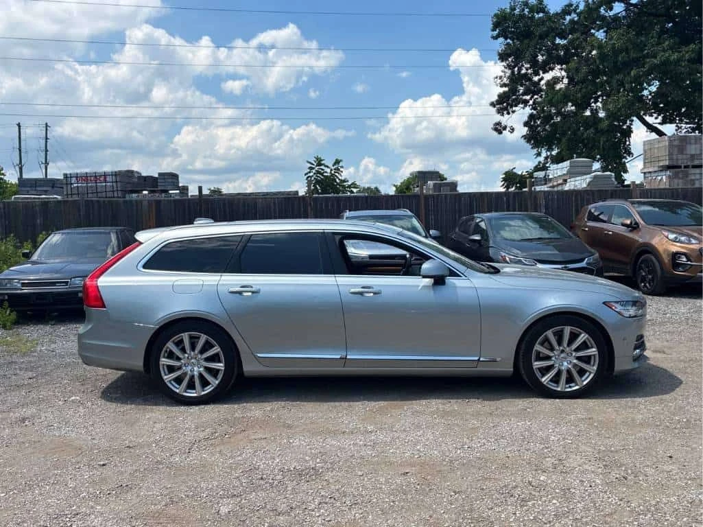 Volvo V90 * T6 Inscription * АВТОКРЕДИТ БЕЗ ПЪРВОНАЧАЛНА* , снимка 3 - Автомобили и джипове - 55626967