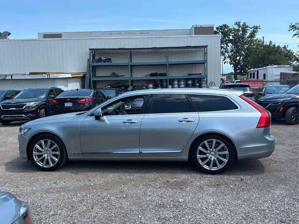 Volvo V90 * T6 Inscription * АВТОКРЕДИТ БЕЗ ПЪРВОНАЧАЛНА* , снимка 2 - Автомобили и джипове - 55626967