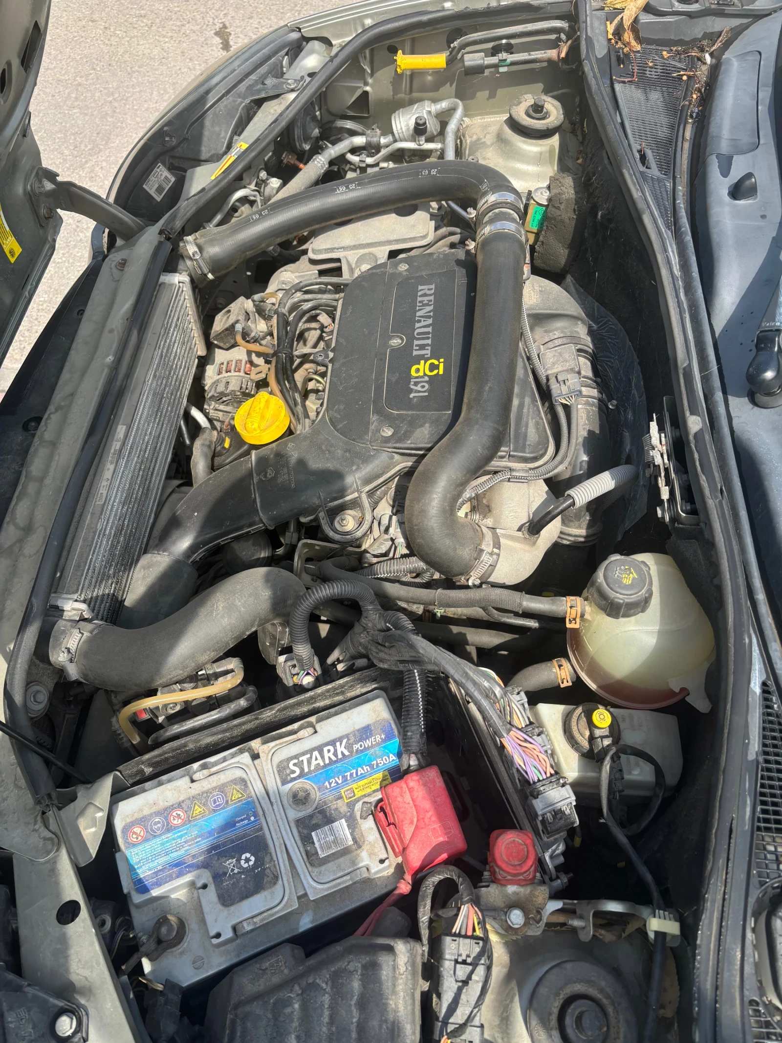 Renault Kangoo, снимка 11 - Автомобили и джипове - 55938530