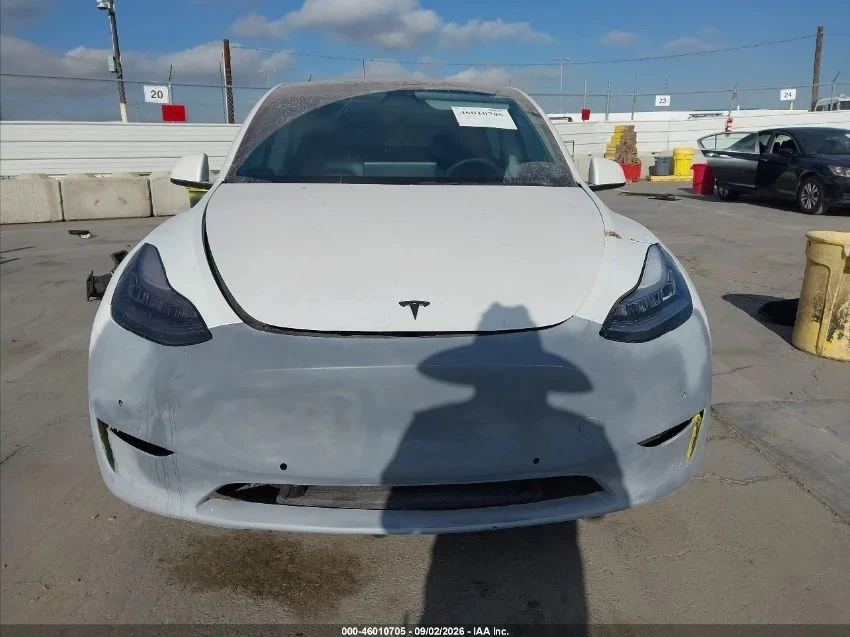 Tesla Model Y, снимка 2 - Автомобили и джипове - 56706428