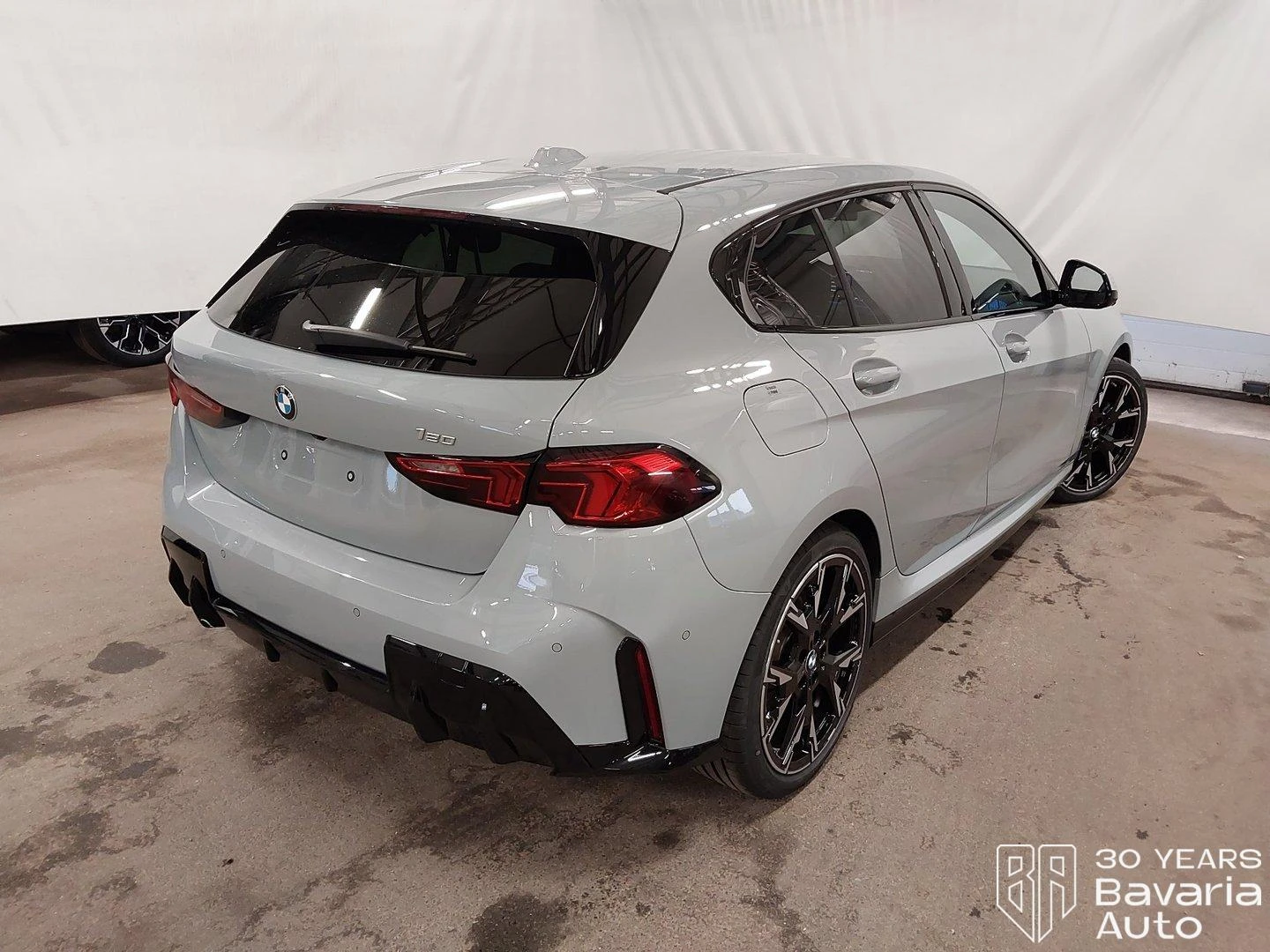 BMW 120 Steptronic, снимка 3 - Автомобили и джипове - 56709391
