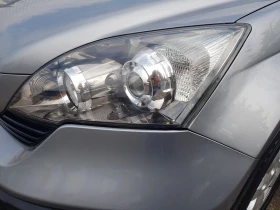 Honda Cr-v ГАЗ БЕНЗИН 6 СКОРОСТИ, снимка 2